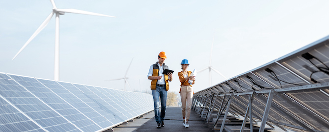 Zonnepanelen op bedrijfsdak